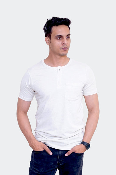 Henleȳ T-shirt- Cream