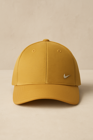 Nikë Club Structured Metal Swoosh Cap- Mustard