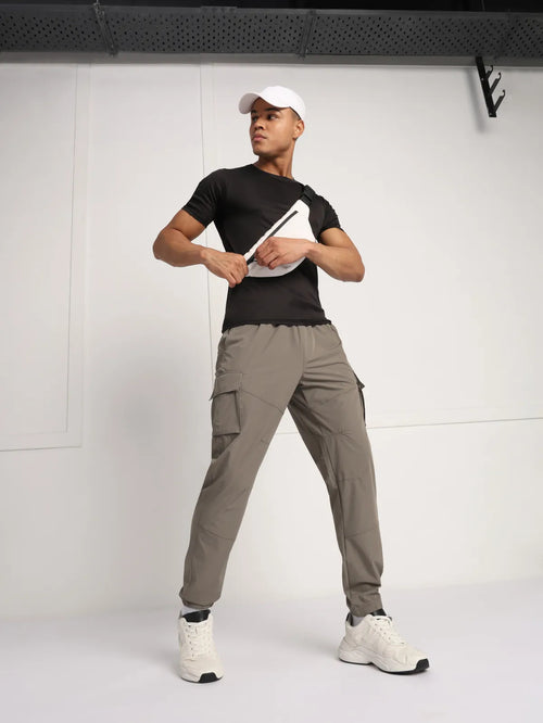 Slim Fit Cargo trousers-Sand Beige